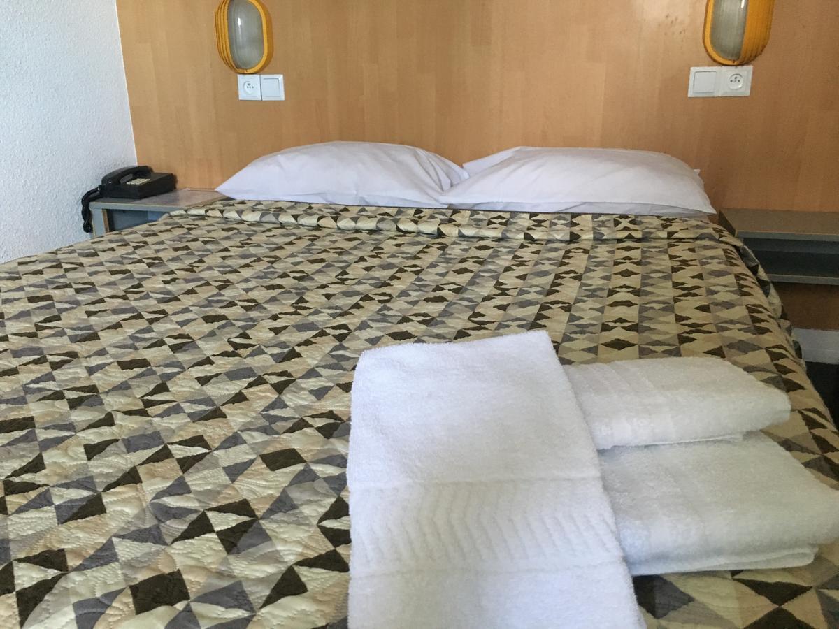 Hotel Noctuel Blois Sud Saint-Gervais-la-Foret Ngoại thất bức ảnh